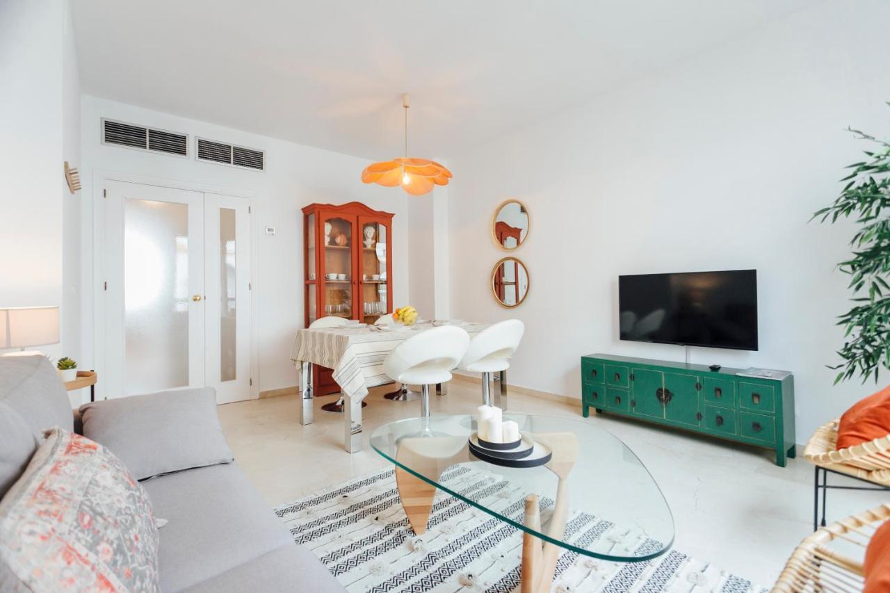Апартаменты Reformed And Bright- 2Bdr 1Bth- Nervion Севилья Экстерьер фото