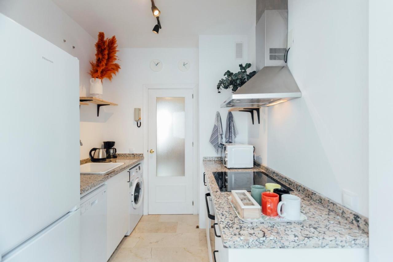 Апартаменты Reformed And Bright- 2Bdr 1Bth- Nervion Севилья Экстерьер фото