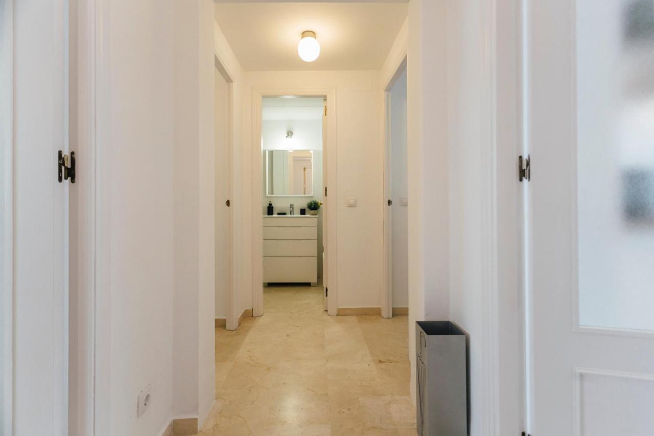 Апартаменты Reformed And Bright- 2Bdr 1Bth- Nervion Севилья Экстерьер фото